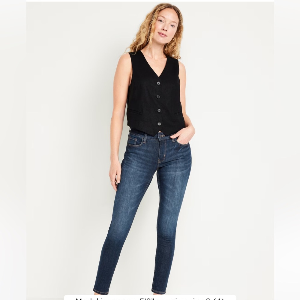 Like New! Old Navy Mid-Rise Rockstar Super Skinny Jeans Size 12